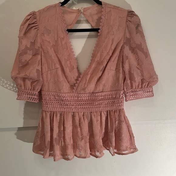 Lipsy stunning pink top never worn size small woman - Picture 4 of 10